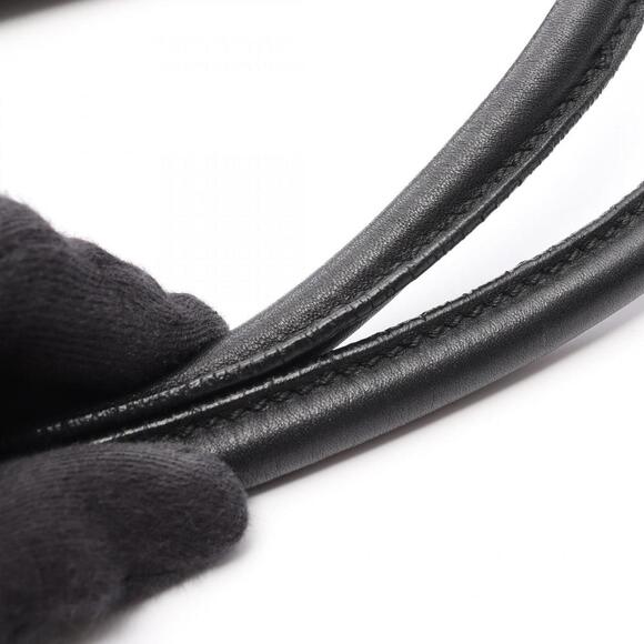 GUCCI Black Leather Shoulder Bag - Picture 8 of 11